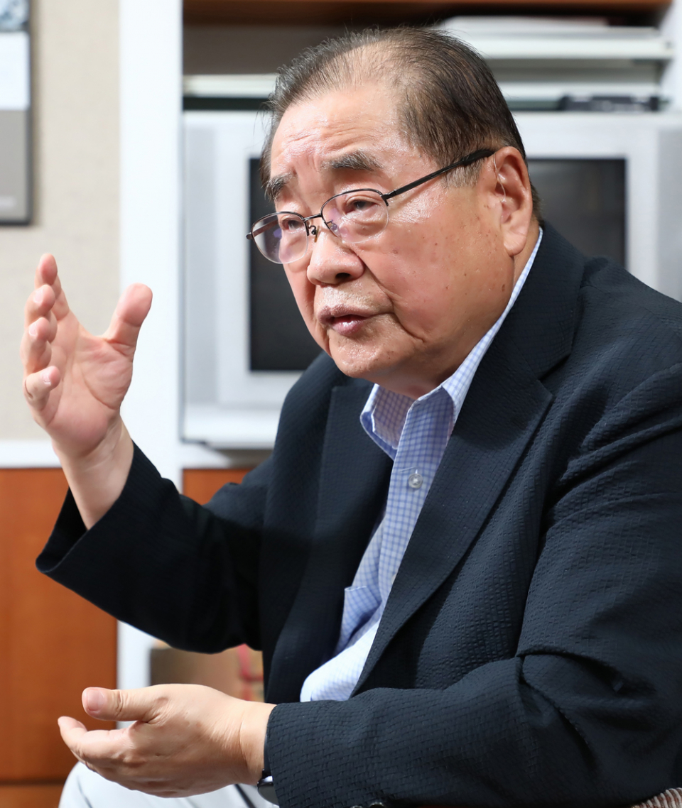 이종찬 “이전 대통령 감옥 보내는 정치는 이제 끝내야”