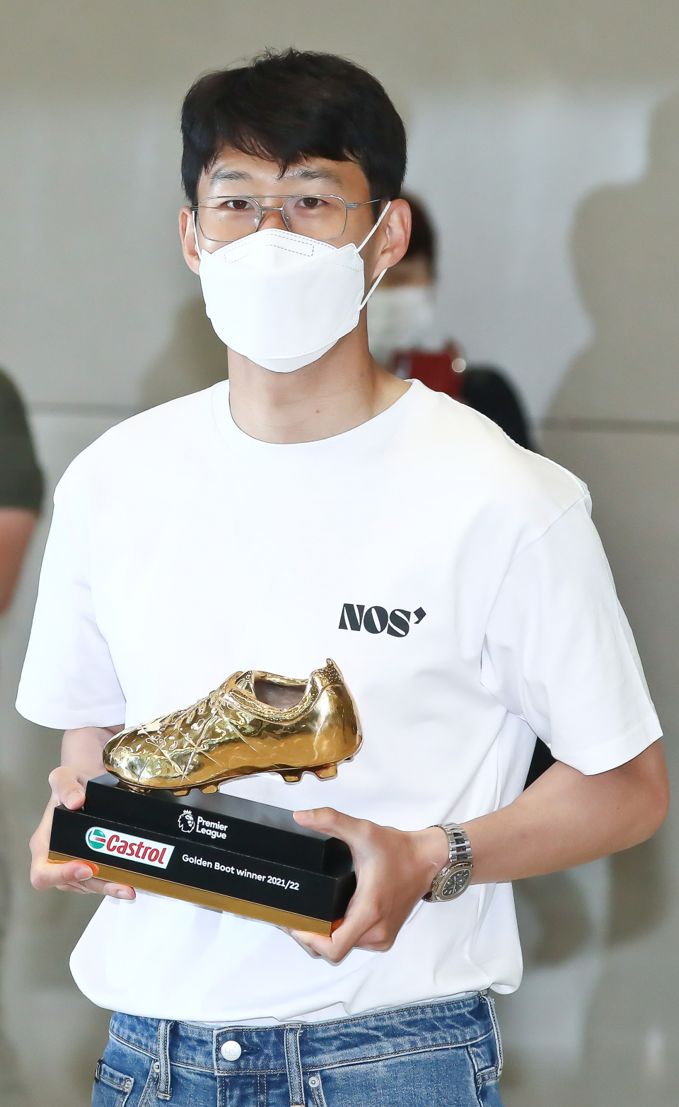 잉글랜드 프리미어리그(EPL) 득점왕 손흥민(토트넘 홋스퍼)이 5월24일 인천국제공항을 통해 귀국하고 있다. ⓒ시사저널 임준선