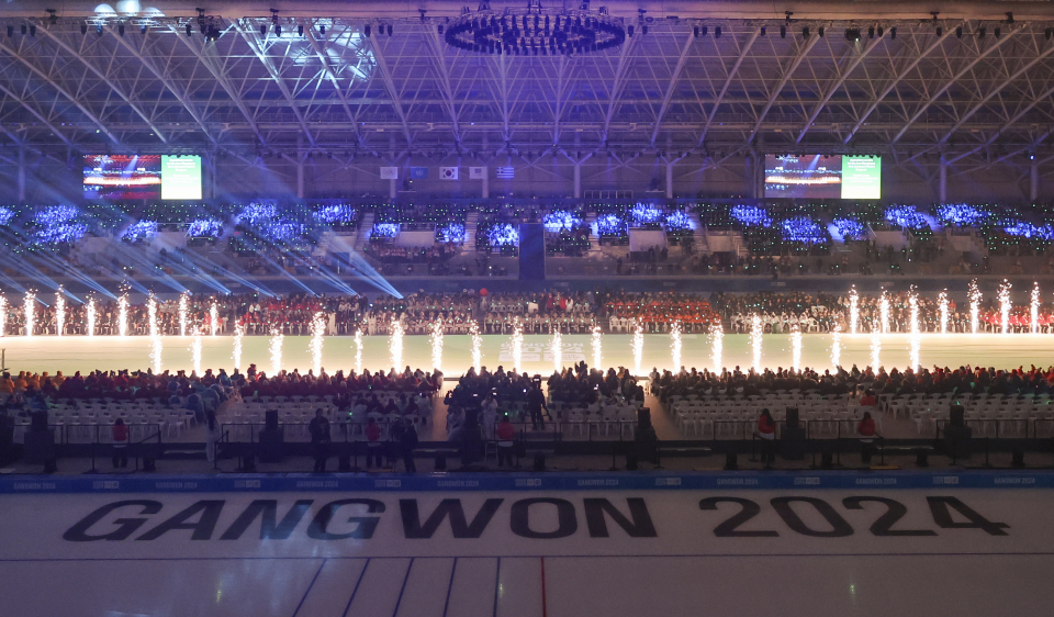 1월19일 오후 강원도 강릉시 스피드스케이트 경기장에서 2024 강원 동계청소년올림픽 개회식이 열리고 있다. ⓒ연합뉴스