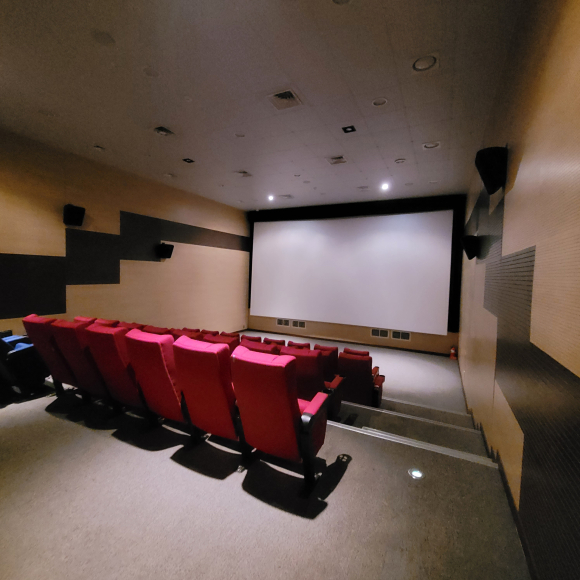 2월3일 오후 곡성군 곡성읍 작은영화관 2관 내부. 총 33석인 이 관은 영화 《시민덕희》가 상영될 때 절반도 차지 않았다. ⓒ시사저널 공성윤