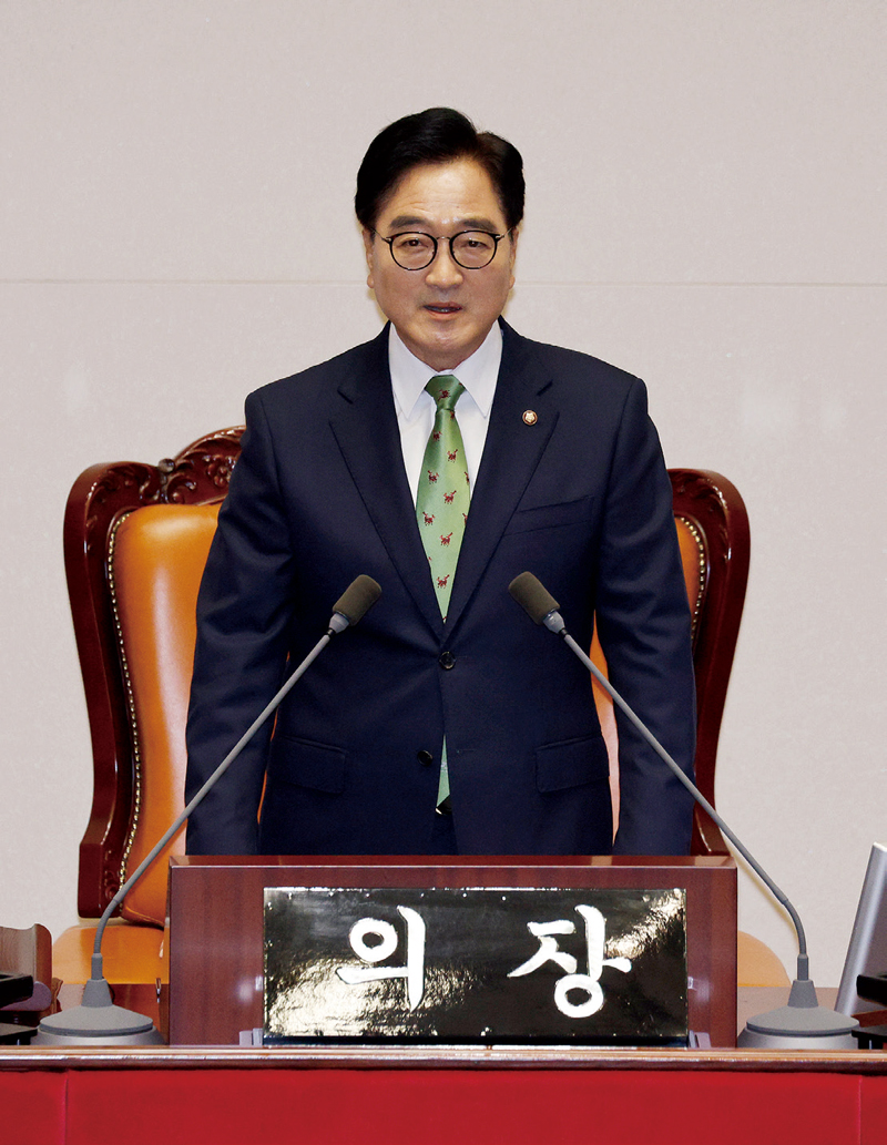 윤석열 대통령은 1988년 이후 처음으로 국회 개원식에 불참했다. 사진은 개원식에서의 우원식 국회의장 ⓒ뉴스1