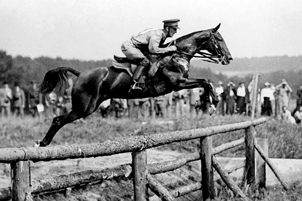 근대5종은 주로 군인들에게 요구되는 전투기술들로 구성한 것이 시작이었다. ⓒwww.westpointaog.org