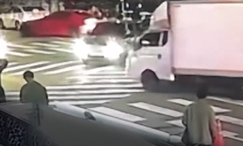 CCTV 영상 속 문다혜의 만취운전·사고 장면 ⓒSBS뉴스 캡쳐