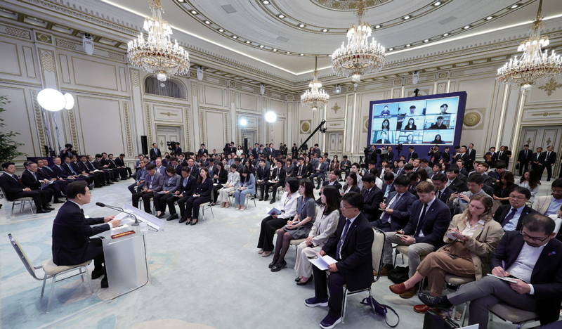 이재명 대통령이 7월3일 청와대 영빈관에서 취임 30일 기자회견을 하고 있다. ⓒ연합뉴스