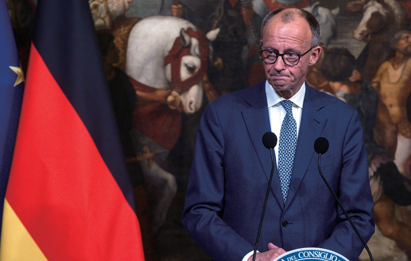 5월17일 프리드리히 메르츠 독일 총리가 이탈리아 로마의 팔라초 키지에서 열린 회담 후 조르자 멜로니 이탈리아 총리와의 공동 기자회견에서 발언하고 있다. ⓒEPA 연합