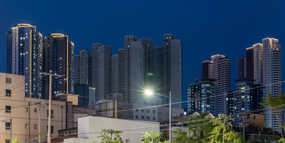 최근 대구의 미분양 아파트가 증가하면서 지역사회의 골칫거리로 전락했다. 사진은 대구의 한 아파트촌 전경 ⓒ시사저널 최준필