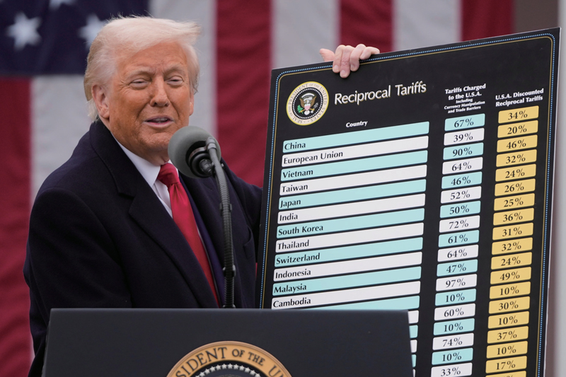 도널드 트럼프 미국 대통령이 4월2일 미국 백악관 로즈가든에서 상호관세 부과의 필요성을 강조하는 연설을 하고 있다. ⓒAP=연합