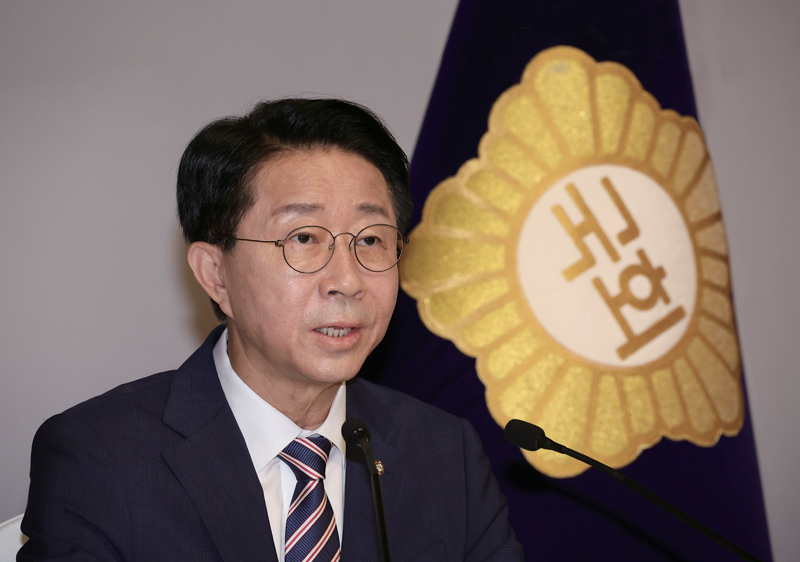 ‘권력 구조 개편’ 아닌 ‘권력 연장’ 논쟁 변질 자초...“개헌 물 건너갔다”