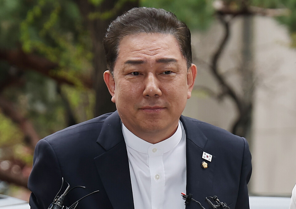 김병기 수사 11개월째 표류...고발 단체 “다른 사정 있나” 수사심의 요청