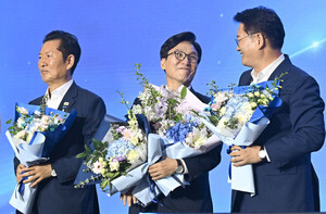 새 판 짜는 민주당 '김민석 호'… 한정애·권칠승 전면 배치한 이유