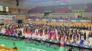 [상주 24시] 상주시, '제4회 상주곶감배 전국 댄스스포츠·실용댄스대회... - 뉴스 썸네일 이미지