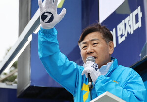 변호사 복귀한 김관영 전 전북지사...법무법인 린 합류 - 뉴스 썸네일 이미지
