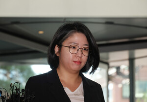 3년 전 용혜인과 지금의 용혜인은 달라졌나? 인사청문회 내로남불 논란