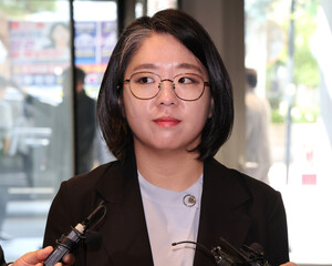 용혜인 의혹엔 '좌시 못해', 한동훈엔 '검사 언어'... 여당의 이중 공세